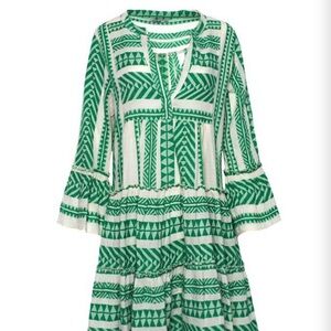 Devotion TWINS Green and White Midi Dress